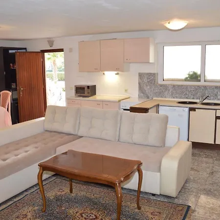 Apartament Angiolina